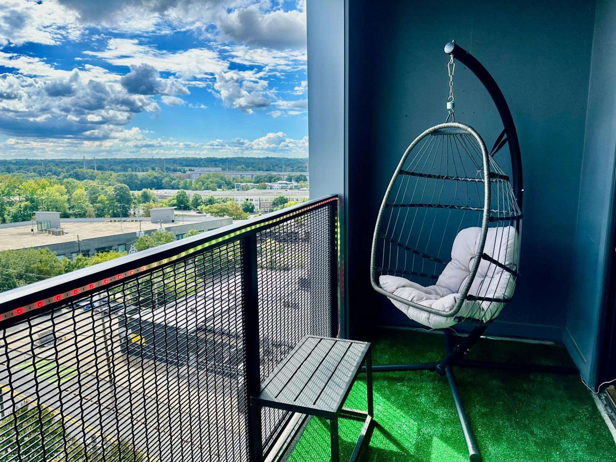 Modern Luxury At The Interlock Apartment Atlanta